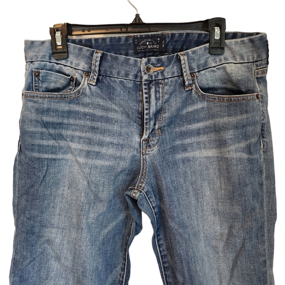 Lucky Brand Whiskered Sweet Crop Back Flap Straight Leh Jean - Picture 2 of 6